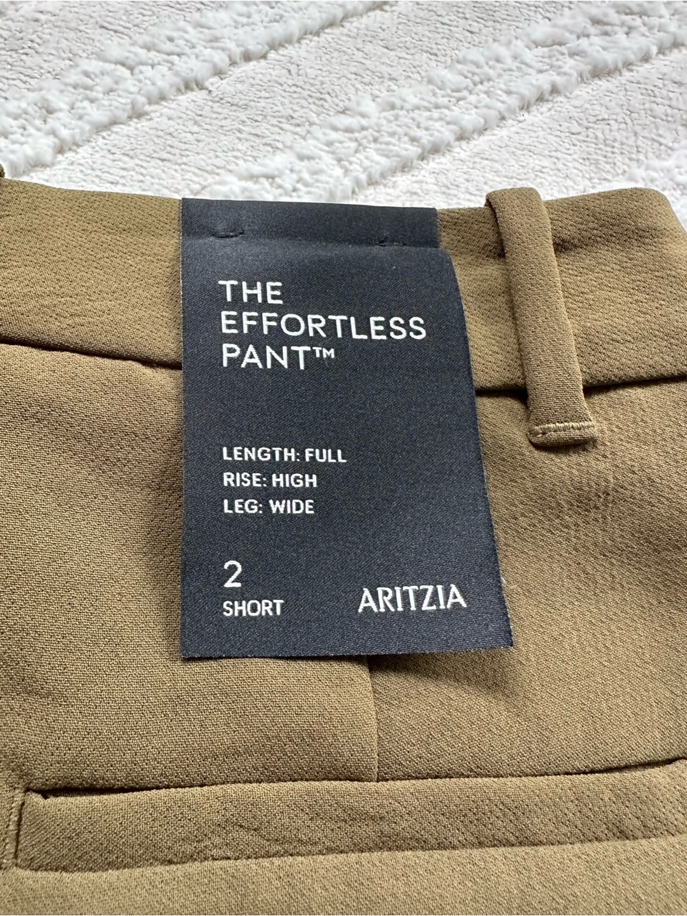 Aritzia | Effortless Crepette Pant | Private Green | Sz 2S - Picture 8 of 9